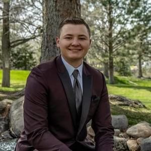 Meet your Posher, Zackery